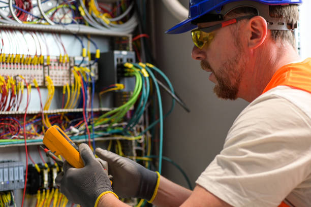 Best Industrial Electrical Services  in Oak Hills Pce, LA